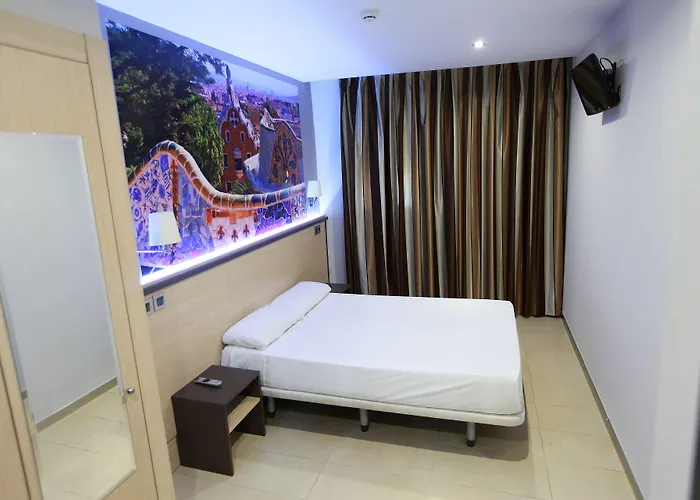 Las Flores RamblasHostal